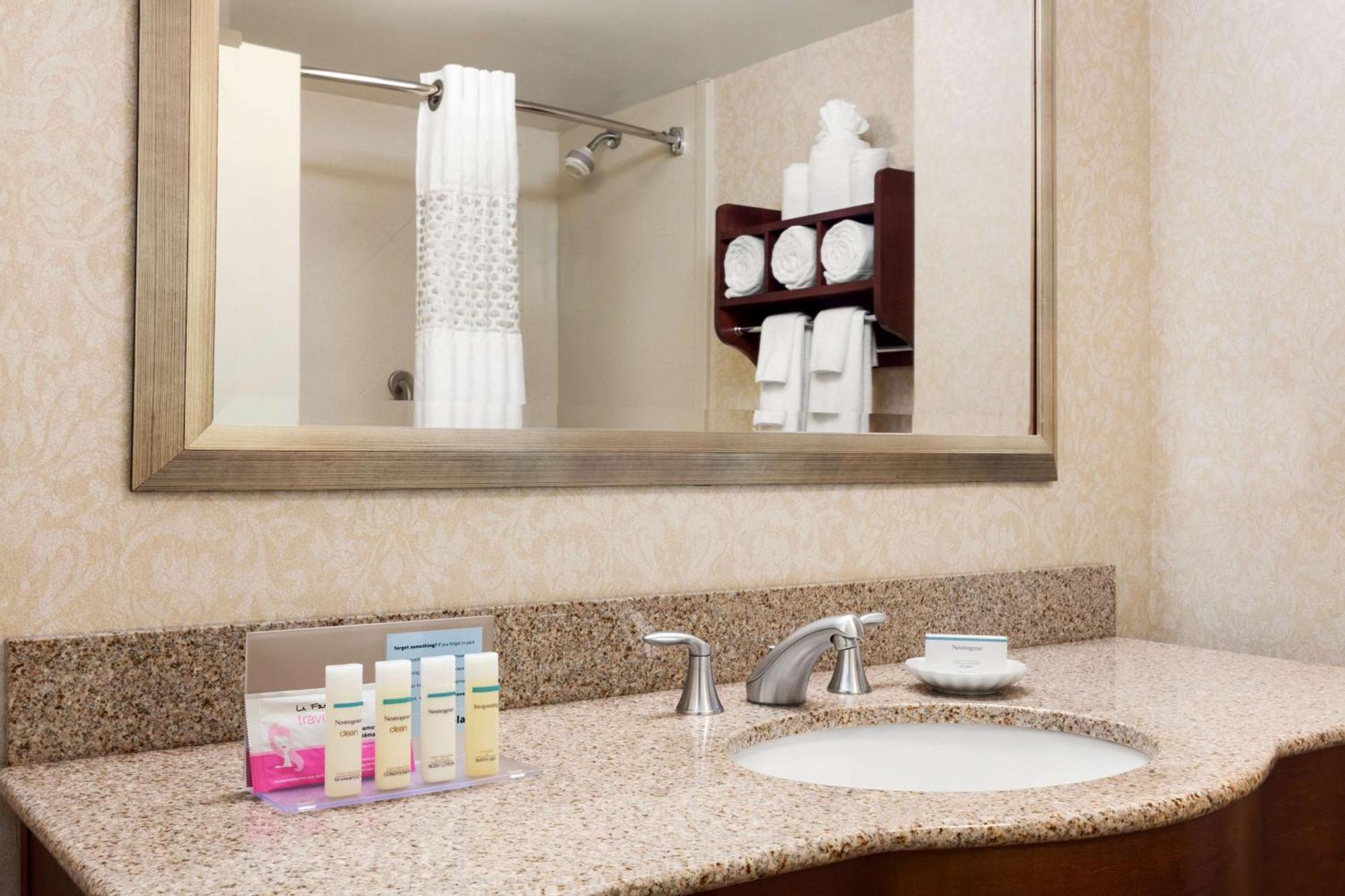 Hampton Inn Warrenton, Va ภายนอก รูปภาพ